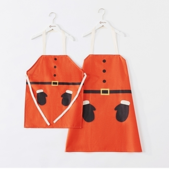 Mommy and Me Aprons (NWOT) - Picture 1 of 7